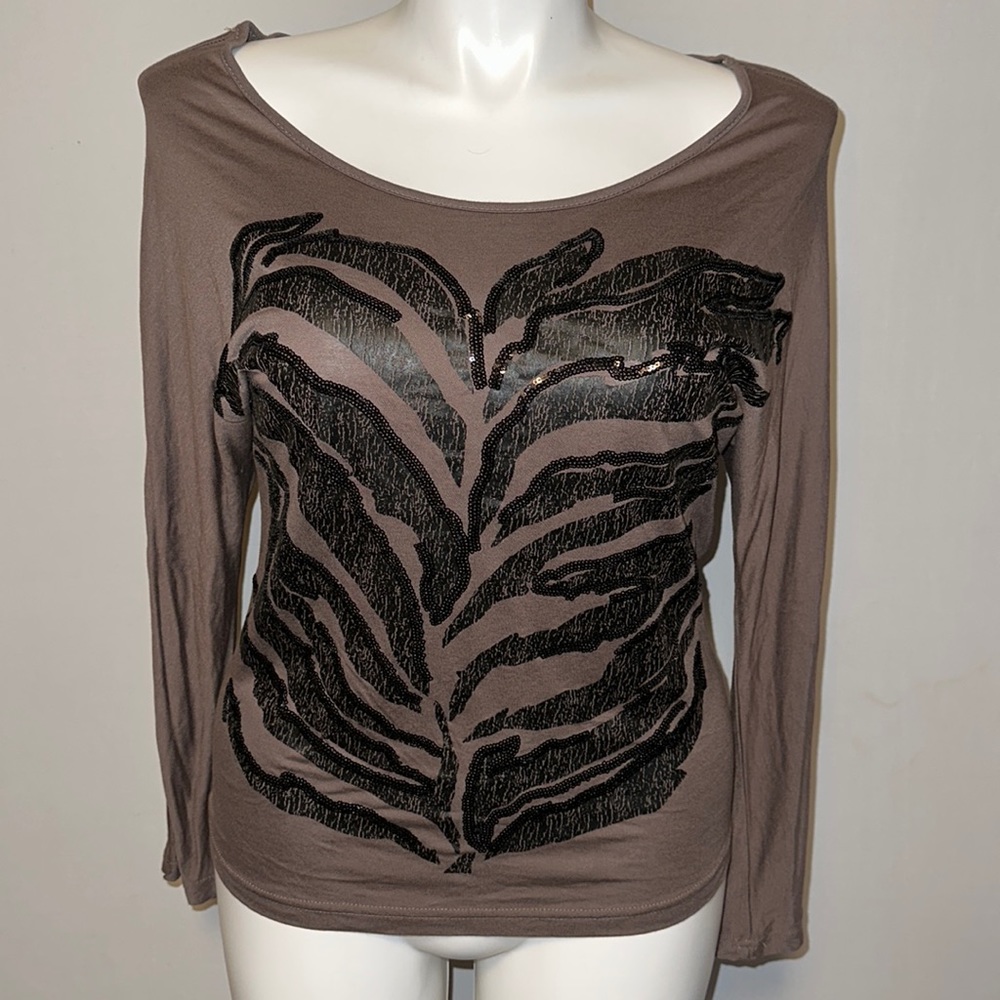 NWT Ariat top Size medium Bling